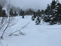Salidas de esquí de montaña de valle de tena
